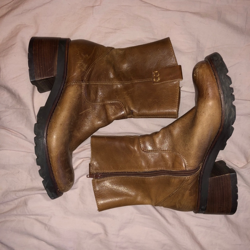 90s chunky boots